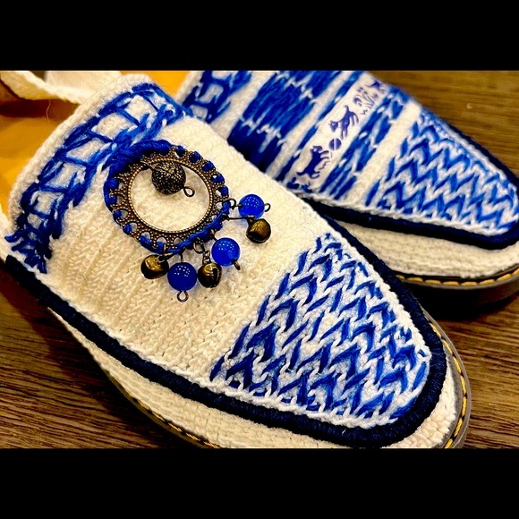 Handmede shoes - Picture 1 of 3
